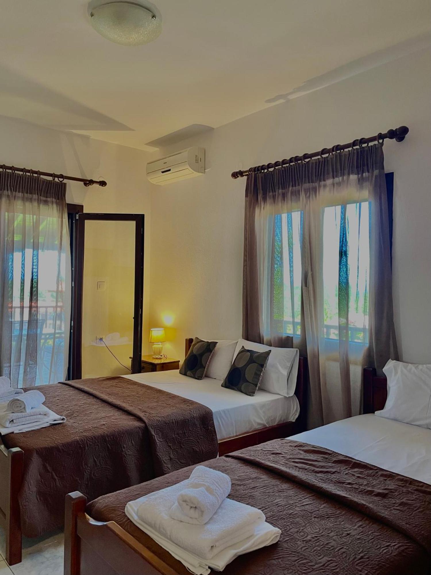 Anna Dani Apartments Vourvourou Dış mekan fotoğraf