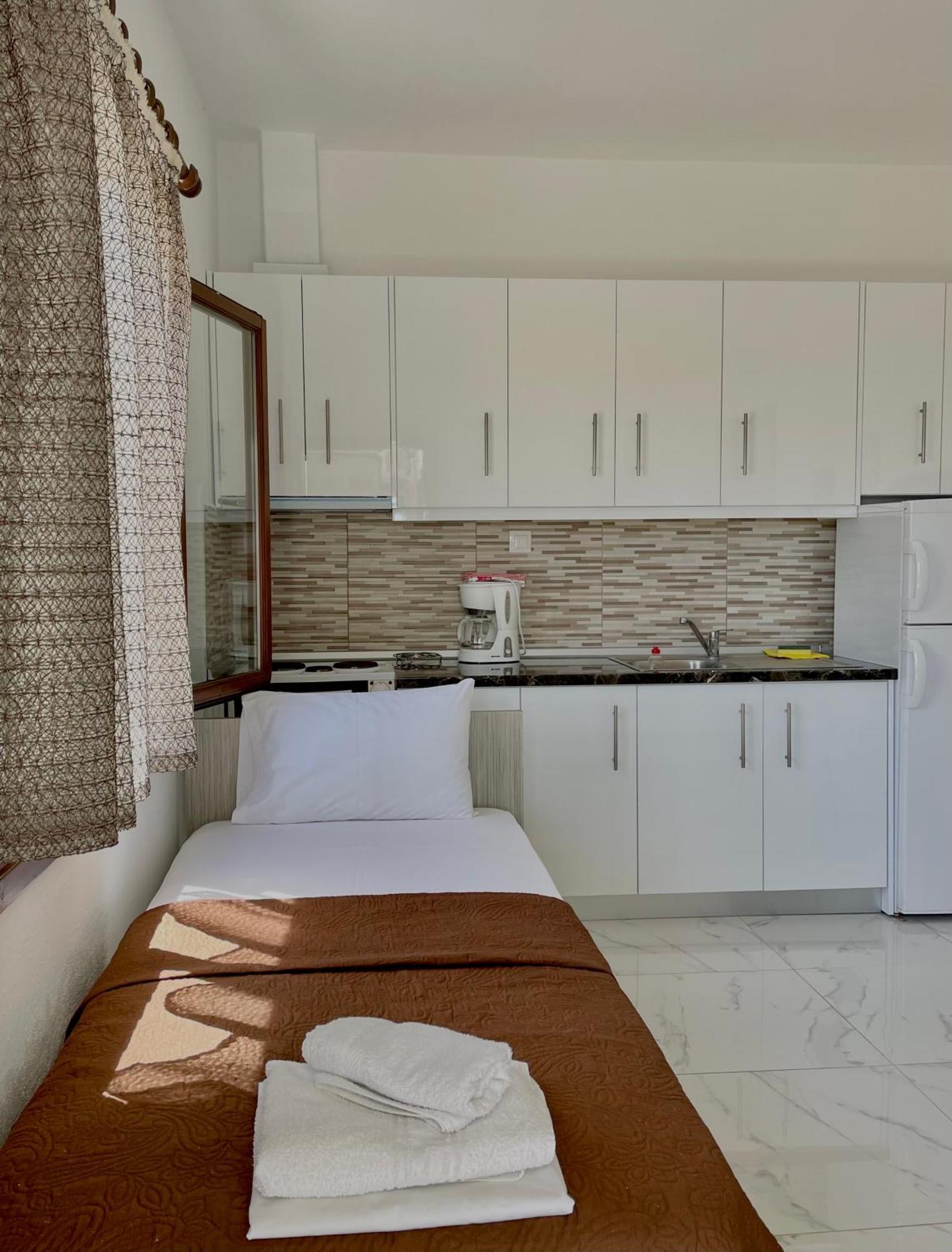 Anna Dani Apartments Vourvourou Dış mekan fotoğraf