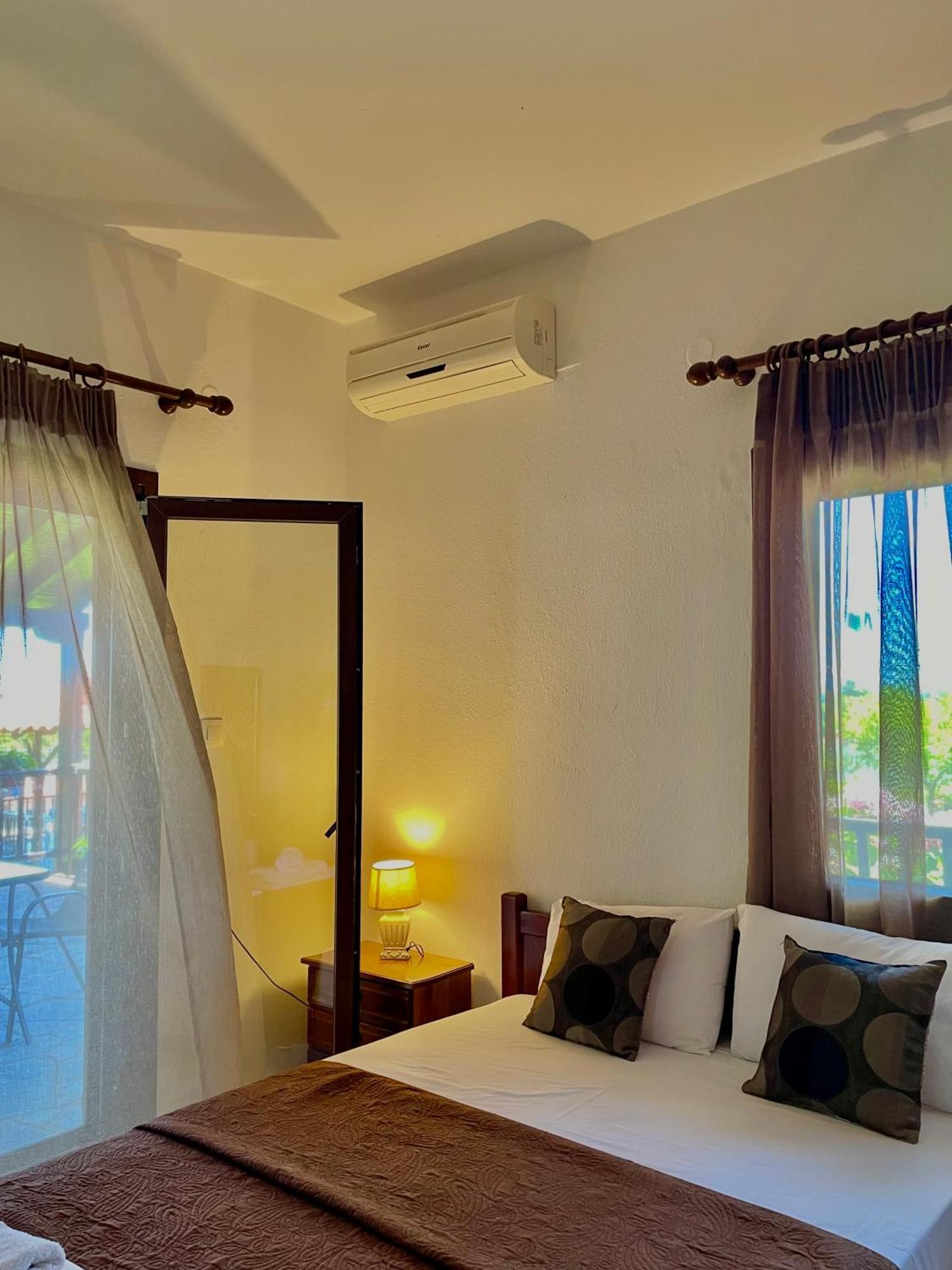 Anna Dani Apartments Vourvourou Dış mekan fotoğraf